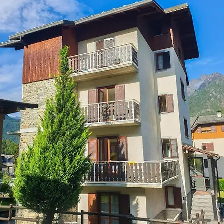 Fior Di Monte 3* Caspoggio